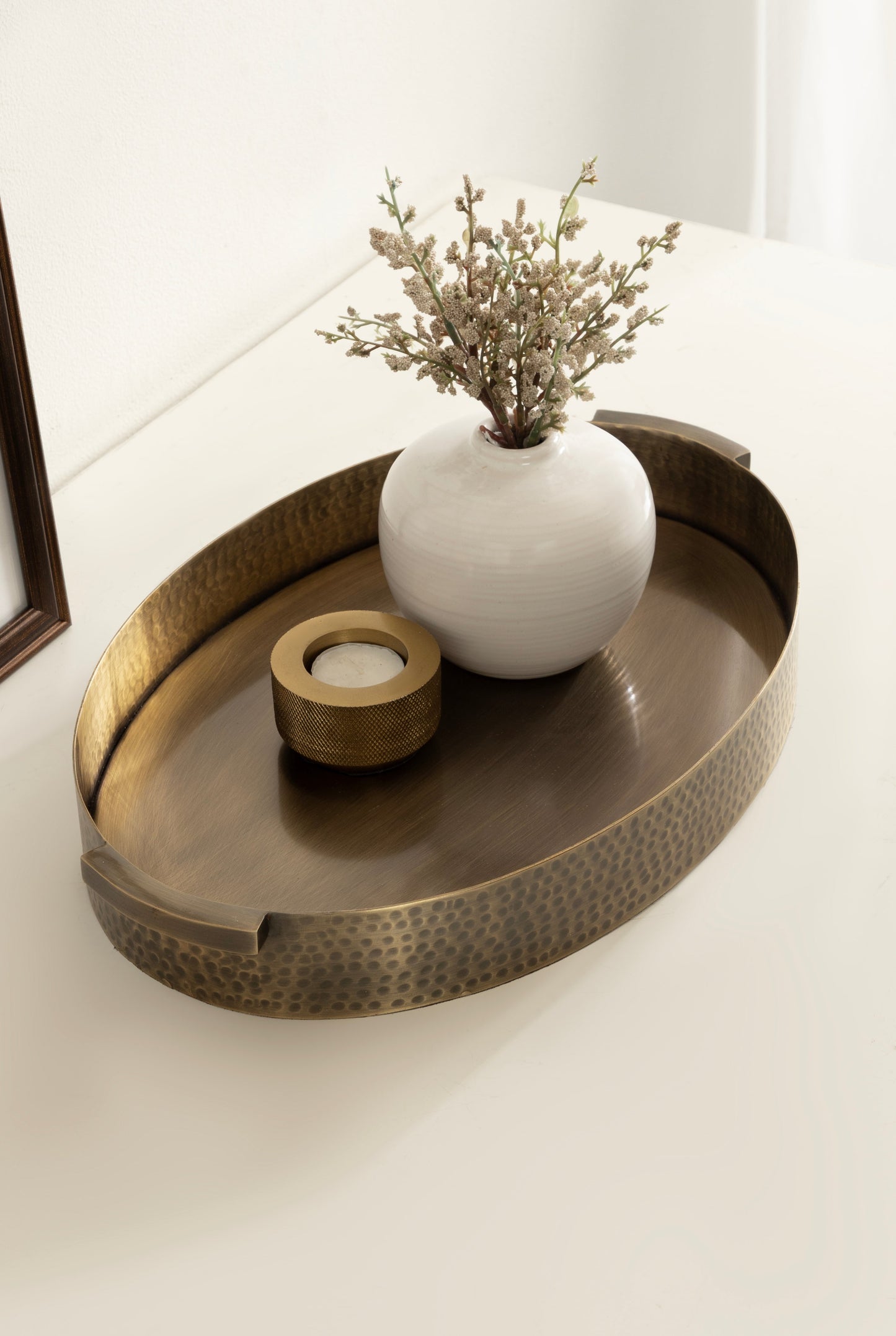 Samana Oval Metal Tray