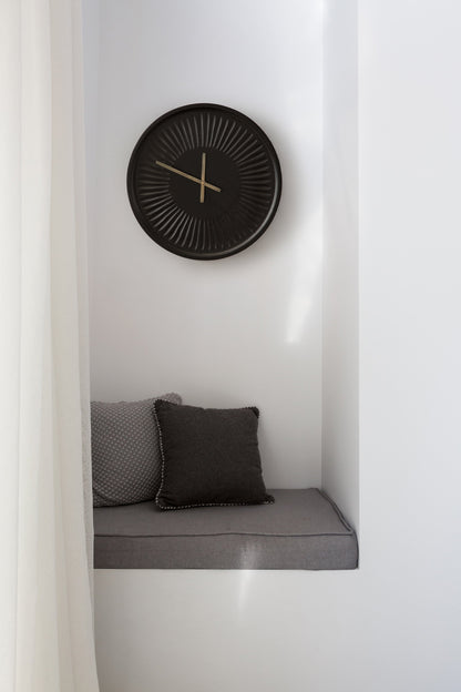 Grear Round Wall Clock