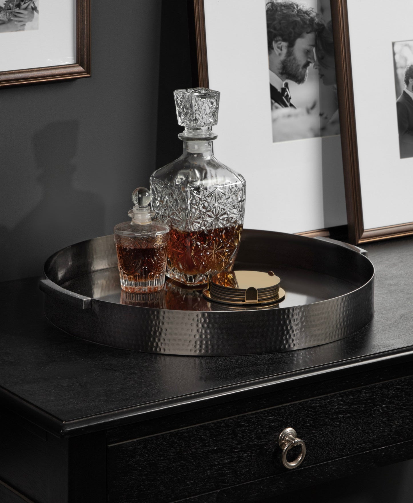 Samana Round Metal Tray