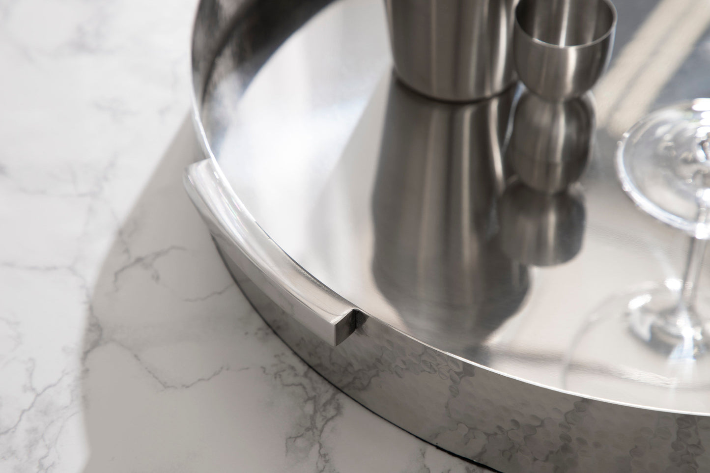 Samana Round Metal Tray