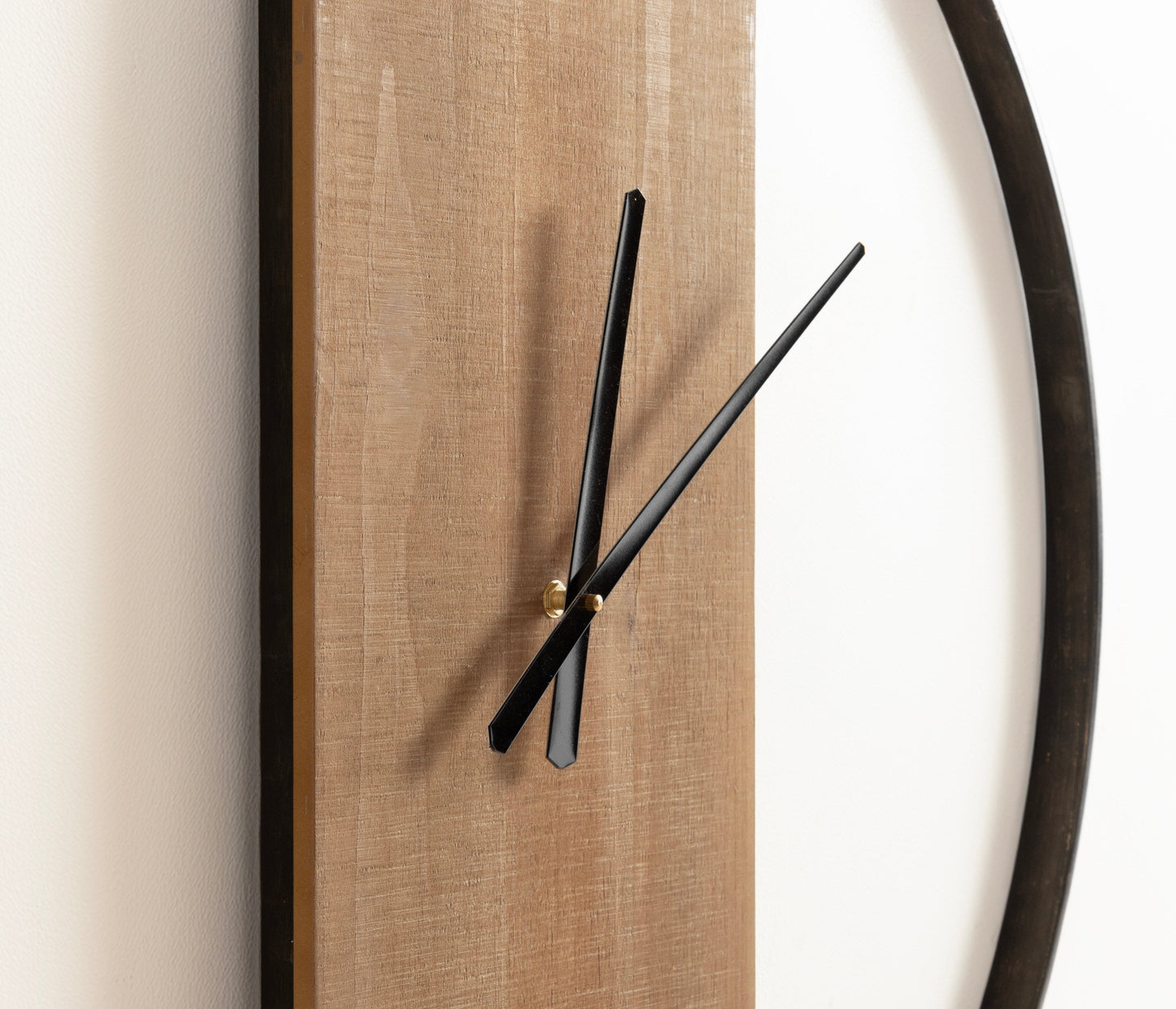 Ladd Round Numberless Wall Clock